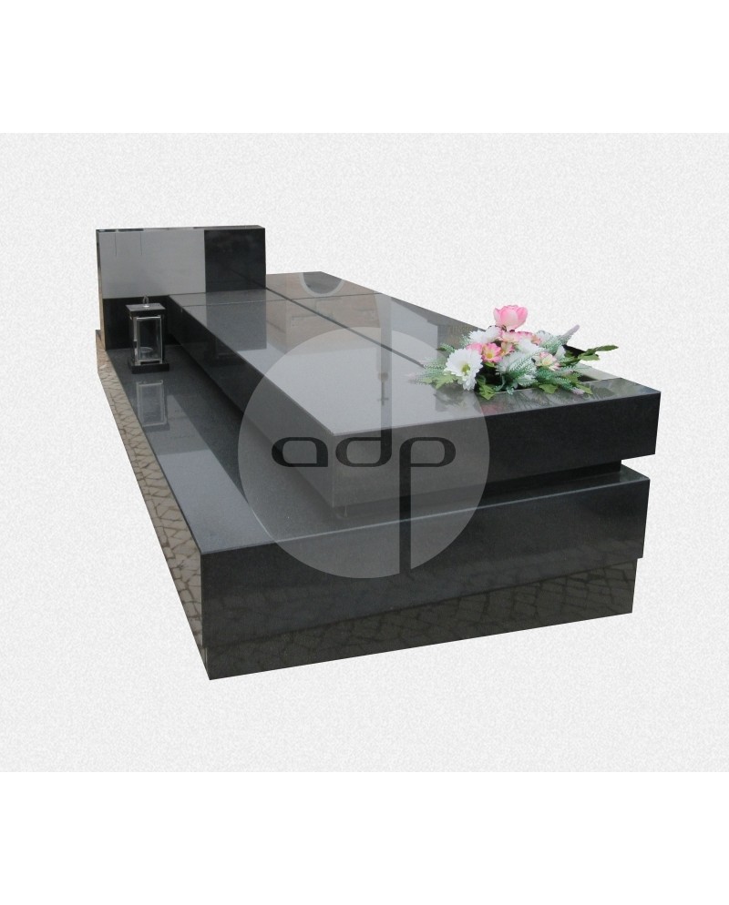 Campa em Granito Preto com Inox