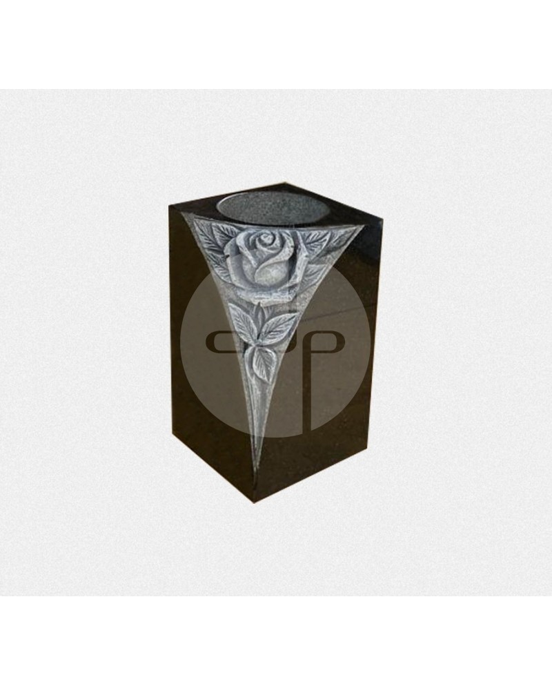 Vaso com escultura